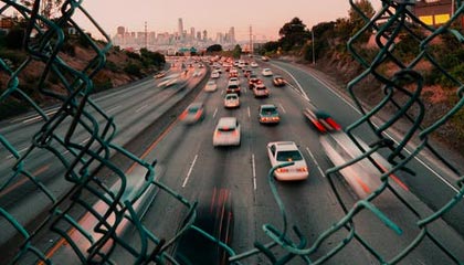 九游体育app-利比亚队惊险逼平，突尼斯队难抵压力，突尼斯 利比亚难民