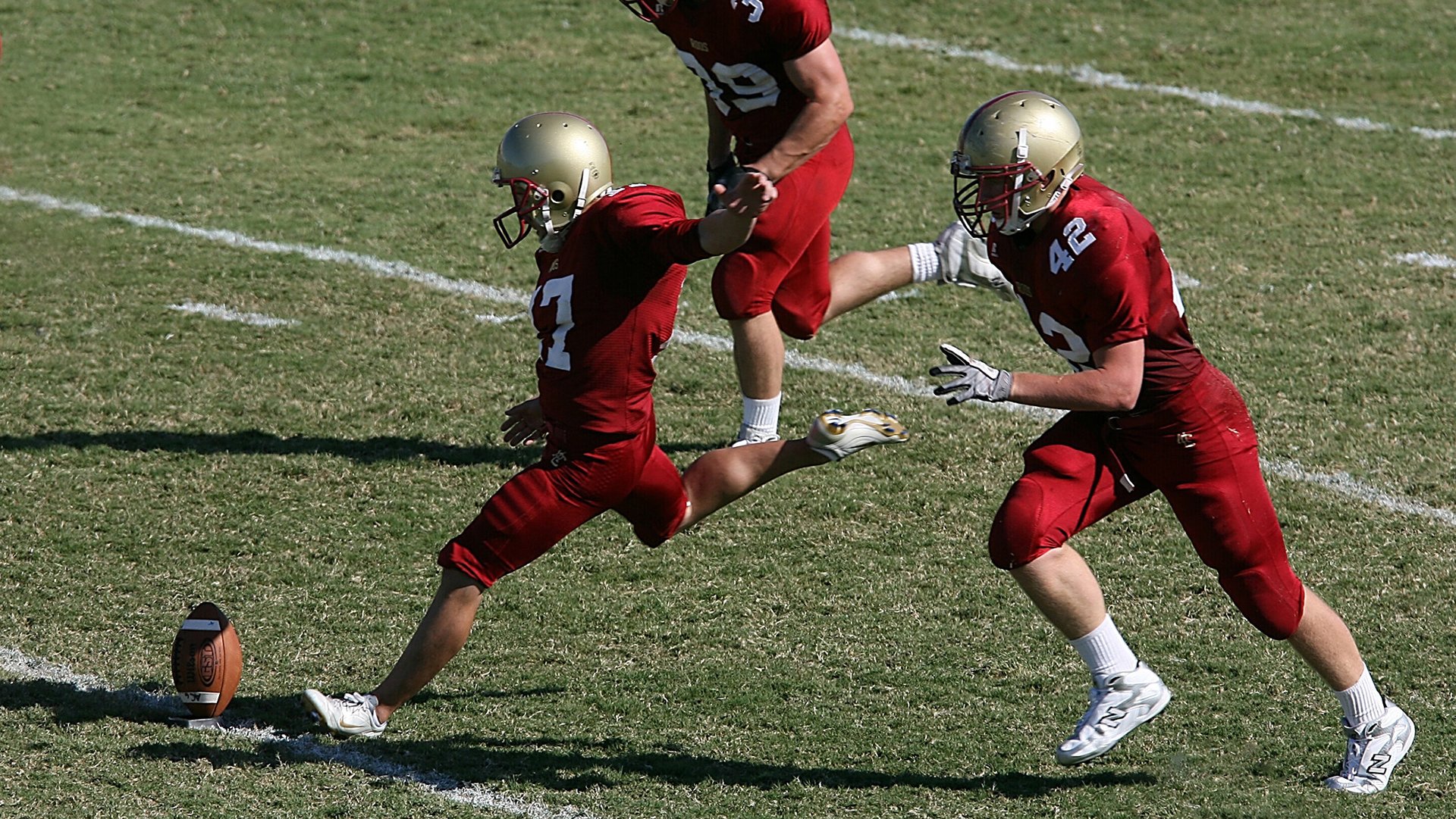 兴隆湖上演轻艇马拉松巅峰对决,兴隆湖水上运动中心